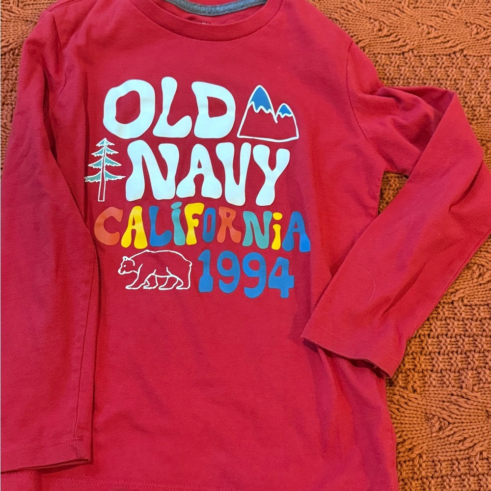 Old Navy Red Long Sleeve Graphic Tees